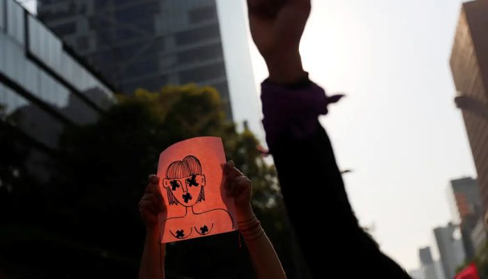 Denúncias de violência digital contra mulheres crescem 188% em um ano